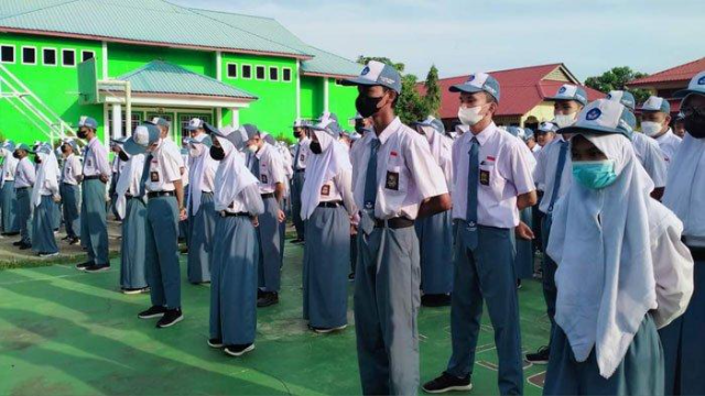 Sekolah Menengah Atas (SMA)